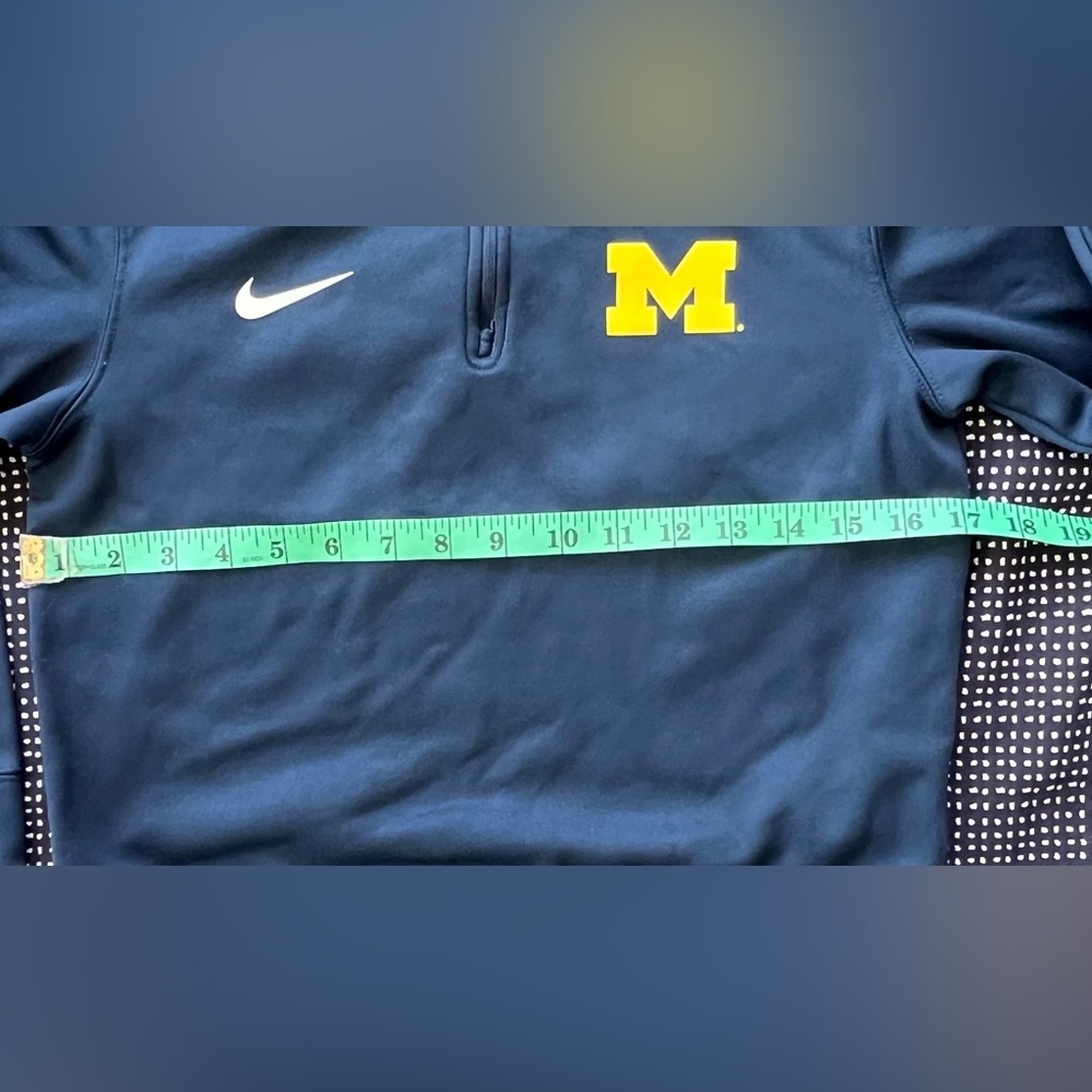 Michigan Wolverines Nike Youth Pullover Jacket - Picture 6 of 8
